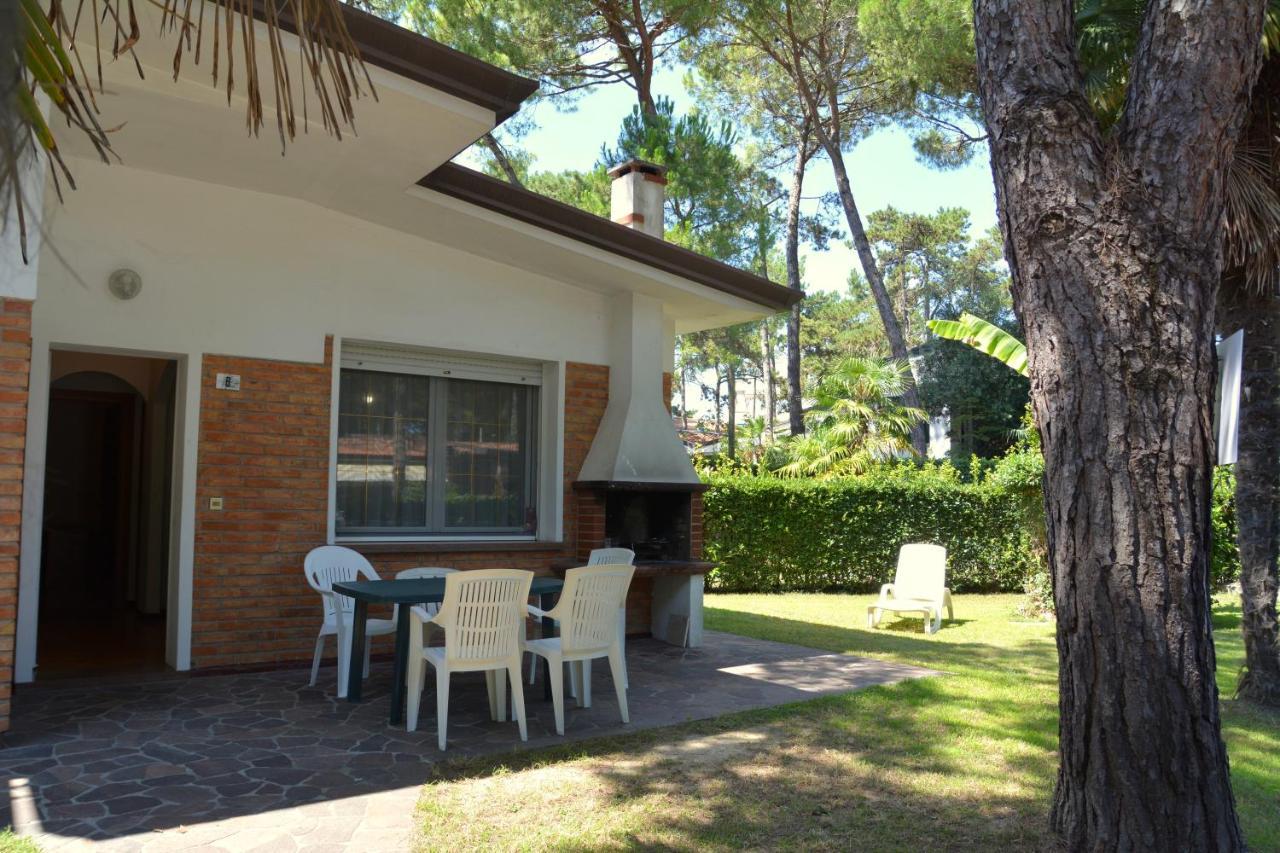 A Lignano Con 2 E Giardino Линьяно-Саббьядоро